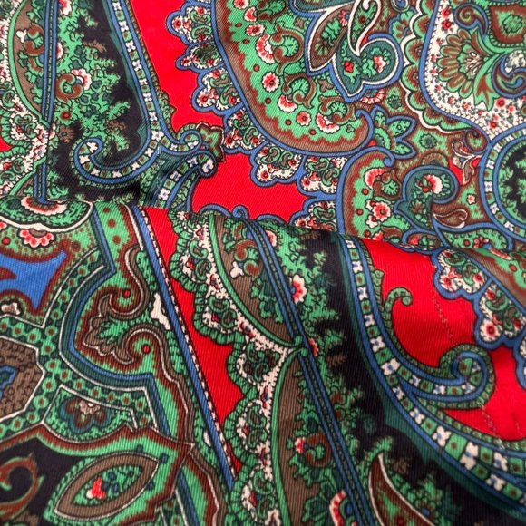 ❤️ Italian Paisley Scarf – The Rack Collection - Picture 9 of 16